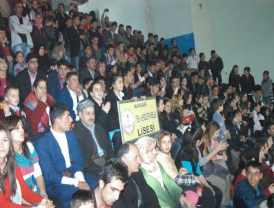 YıLMAZ KURT - Hakkari'de Halk Oyunları Yarışması