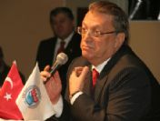 Mesut Yılmaz Suskunluğunu İzmir'de Bozdu