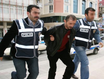 Okul Kantincisi 750 Gram Esrarla Yakalandı