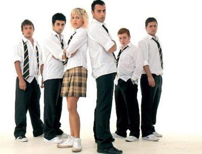 Arka Sıradakiler 104. bölüm fragmanı izle