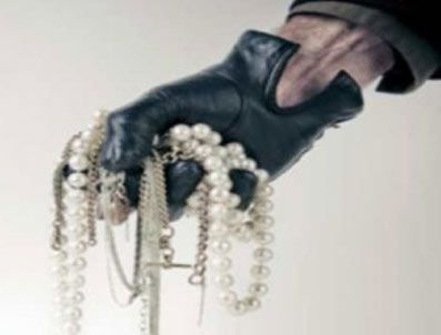 'Kanser hastası kızımın tedavisi için çaldım'