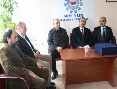 MAHMUT DEDE - Nevşehir Milletvekilleri Memursen'i Ziyaret Etti
