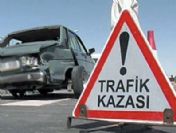 Samsun'da Otomobil Kamyonla Çarpıştı: 6 Yaralı