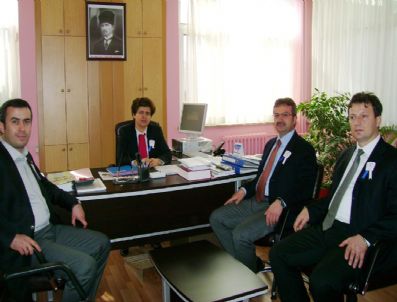 YALÇıN COŞTUR - Gebze Belediye Başkanı Köşker Vergi Dairelerini Ziyaret Etti