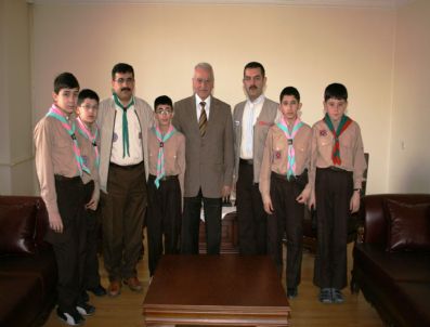 SEBAHATTIN AKKAYA - İzcilerden Başkan Akkaya'ya Ziyaret