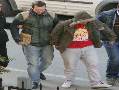 Kız Kardeşinin Altınlarını Gasp Ettirmek İsteyen Genç İle Arkadaşına 5 Yıl Hapis