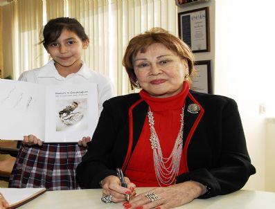 ÜLKÜ ADATEPE - Manevi Kızı Ülkü, Öğrencilere Ata'yı Anlattı