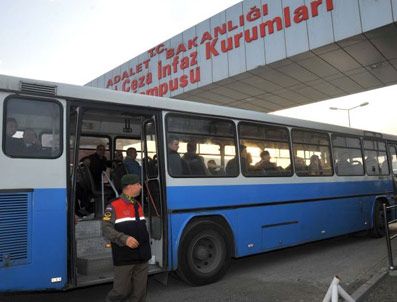 BALYOZ DARBE PLANı - Albay Cengiz Köylü serbest bırakıldı