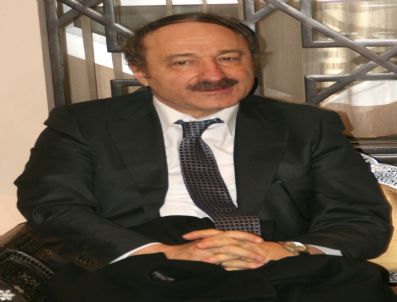 DEDEMAN OTELI - Bakan Özak'tan 'Balyoz' Yorumu