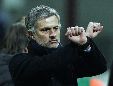 CORDOBA - Jose Mourinho'ya kelepçe cezası