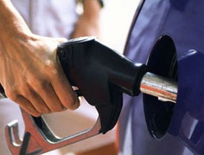 Kurşunsuz benzine zam geldi