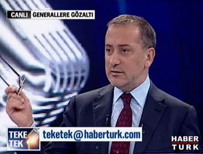 FATİH ALTAYLI - Büyükanıt dansözlük yapıyor