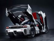 Gemballa Enzo'yu modifiye etti