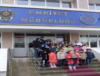 KUTUP YıLDıZı - Kırıkkale Polisi Kapılarını Öğrencilere Açtı