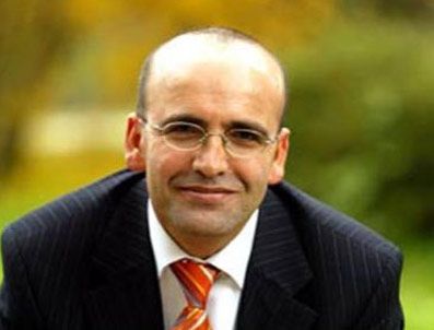 Maliye Bakanı Şimşek: 'Türkiye'nin Son Çeyrekte Yüzde 4 İla 5 Arasında Büyüdüğü Kanısındayım'