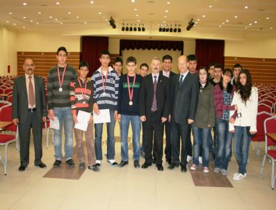 Satranç Müsabakalarının Gençler Kategorisi Sona Erdi