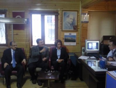 CANAN CANDEMİR ÇELİK - Ak Partililer Doğanbey'in Meselelerini Dinledi