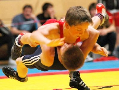 İZMIR İL MILLI EĞITIM MÜDÜRLÜĞÜ - Minderde Zafer Yamanlar'ın Oldu