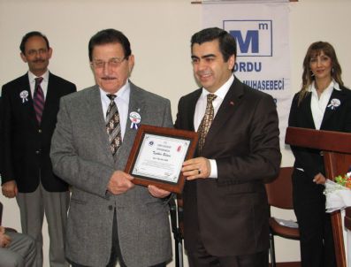 AHMET ERDOĞAN - Ordu'da Emektar Vergi Mükellefelerine Plaket