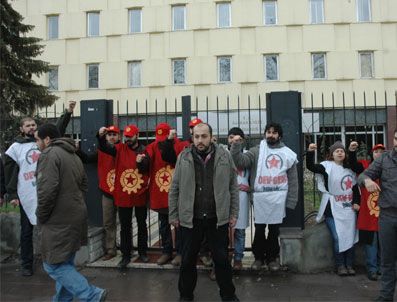 Tekel İşçisinin Trafik Kazasında Ölmesi