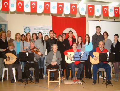 OSMAN ÇAKIR - Üniversite Korosu Konser Hazırlığında