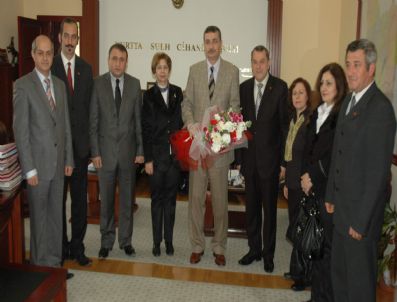 Chp'den Vali Güvenç'e Ziyaret