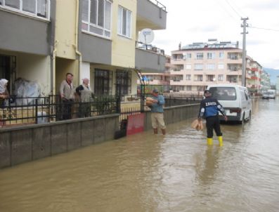 Edremit'te Sel Alarmı