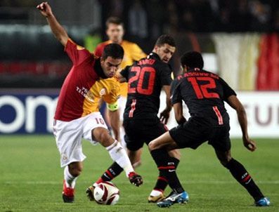 DIEGO FORLAN - Galatasaray 1-2 A. Madrid (Ayrıntılı özet)