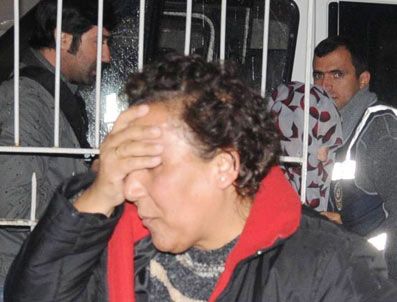 Maaşlı Abla Ölünce Öteki Ablayı Öldü Gösterip Sekiz Yıl Maaş Çektiler