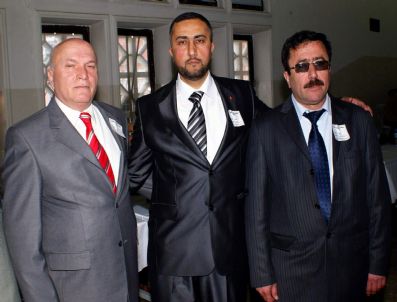 DİVAN BAŞKANLIĞI - Manifaturacılar Ve Tuhafiyeciler Odasında 'Hüdai Tosun' Dönemi