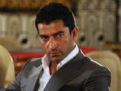 Ezel rakiplerini ezdi geçti