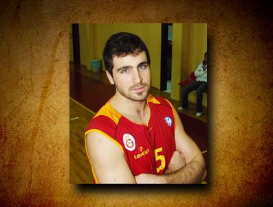 CAFE CROWN - Geçmişi unutup Cim-Bom'a dönecek