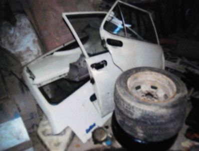 ŞIRINYER - İzmir'de çekiciyle otomobil hırsızlığı