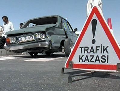 Adana'da trafik kazası: 3 yaralı