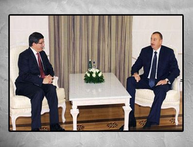 Davutoğlu Aliyev'le görüştü