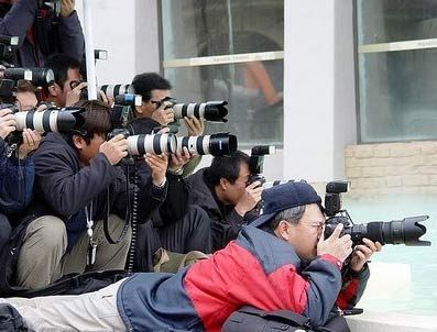 Gazetecilere hizmet ödülü