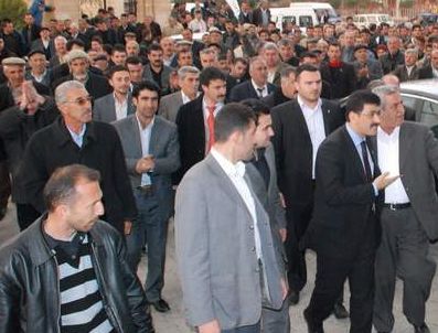 NUSAYBİN BELEDİYE - Kayıp çocuklar için yürüdüler