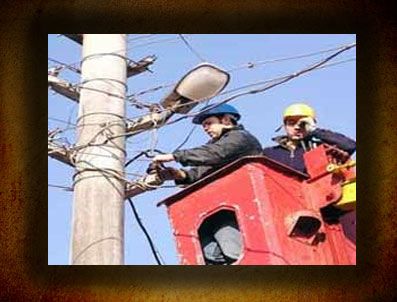 SAHILKENT - Akıma kapılan TEDAŞ işçisi öldü