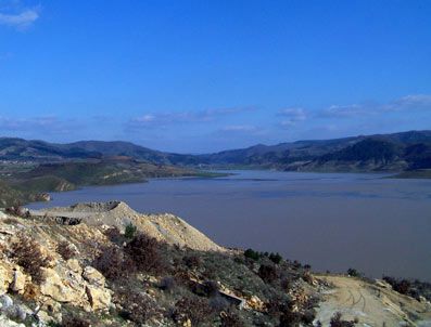 Gördes Barajı yüzde 35 doldu