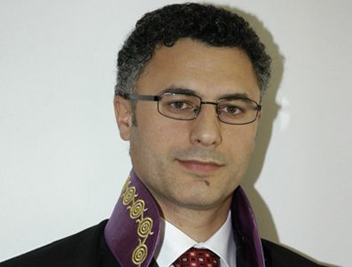 SABİH KANADOĞLU - Meclis yeni bir anayasa yapmalı