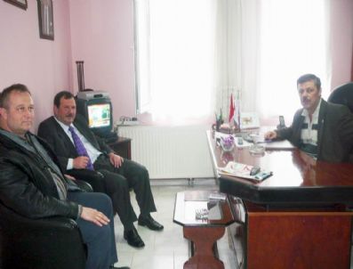 METIN ESEN - Başkan Lofçalıoğlu'dan Kızılay Ve Şoförler Odası'na Ziyaret