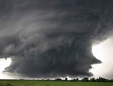 Batı Avrupa'da Sintia Fırtınası Etkili Oluyor