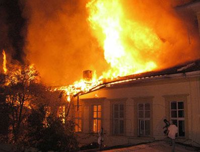 Doğubeyazıt Devlet Hastanesi'nde Yangın Paniği