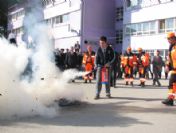 Öğrenciler Tatbikatta