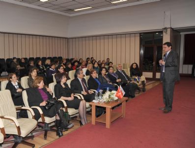 Aydın'da 'Her Şey Seninle Başlar' Paneli