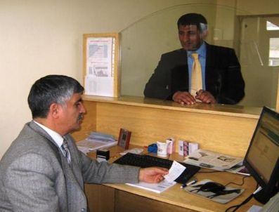 Tedaş Veznedarı 6 Bin 500 Abonenin Numarasını Ezbere Biliyor