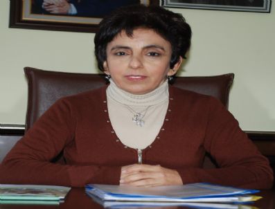 METIN SOLAK - Ak Parti Çiğli İlçe Başkanı'ndan Solak'a Eleştiri