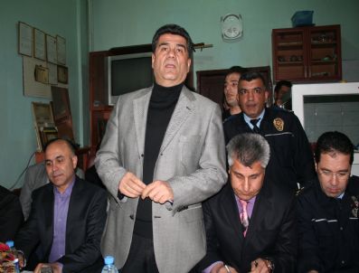 NAMUSLU - Mahallebaşında Huzur Toplantısı