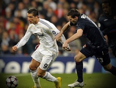 OLYMPIQUE LYON - Real Madrid Lyon engelini yine geçemedi