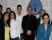 Sanatçı Ve Oyuncu Nejat Özyılmaz: